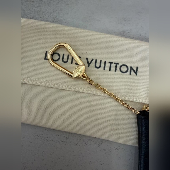 Louis Vuitton Key Pouch - Picture 9 of 14